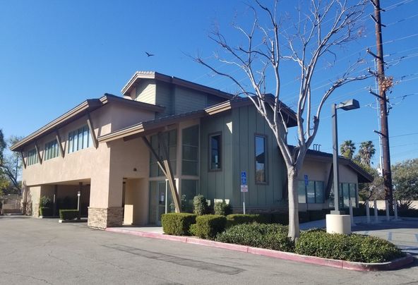 2166 N Moorpark Rd, Thousand Oaks, CA 91360
